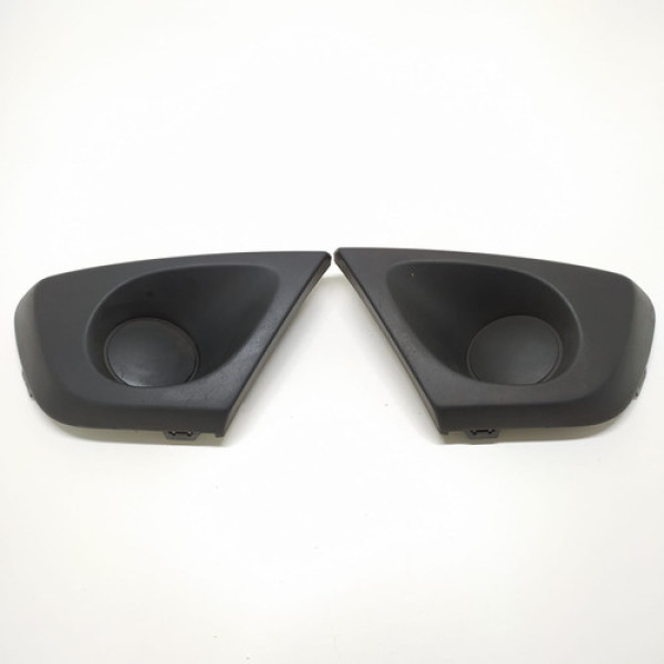 Par Moldura Farol Milha Oroch 2016 A 2018