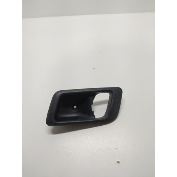 Moldura  Maçaneta Interna Dianteira Esq Palio 2003 A 2008