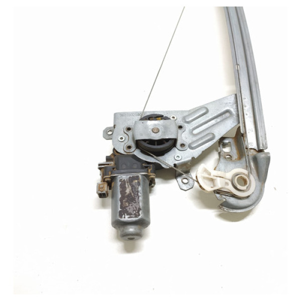 Maquina Vidro Eletrica Traseira E Peugeot 206 2006 A 2010
