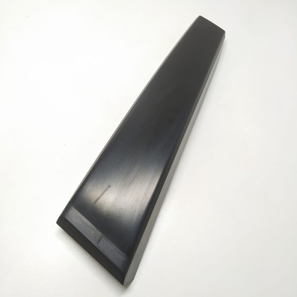 Aplique  Coluna Lado Direito C4 08/12