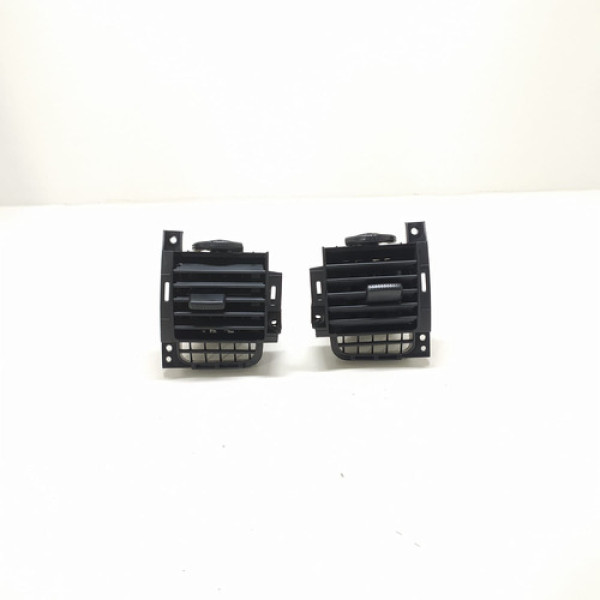 Par Difusor Ar Lateral Honda Fit 2004 A 2008