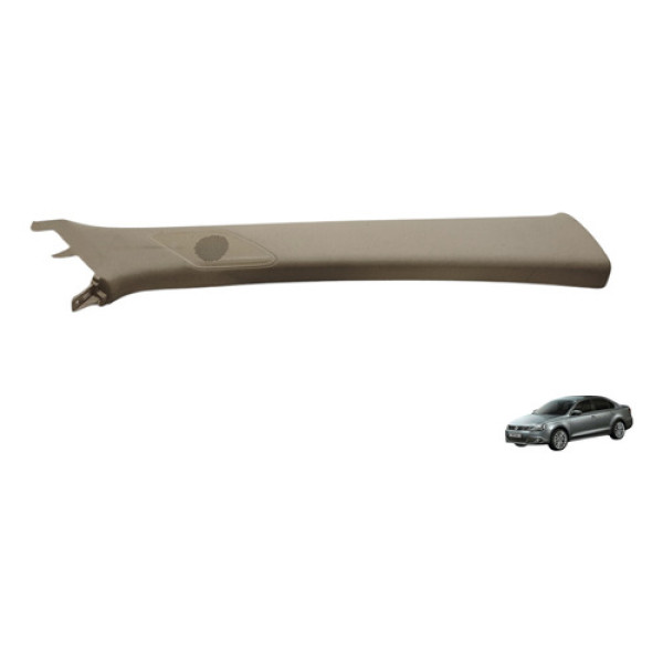 Moldura Coluna Parabrisa Direito Jetta 2012 A 2015