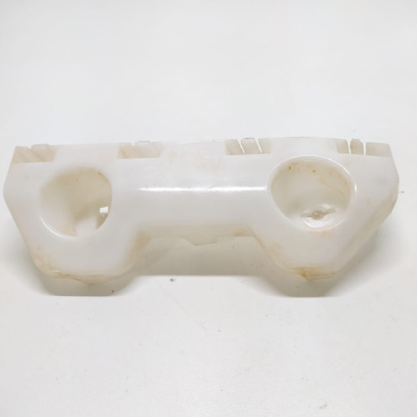 Guia Paralama Direito Versa 2012 A 2014