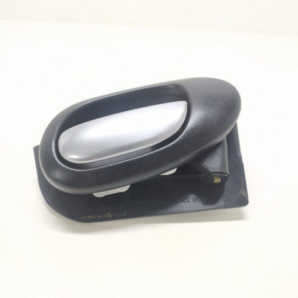 Maçaneta Interna Direita Peugeot 206 1.4 2006 A 2010