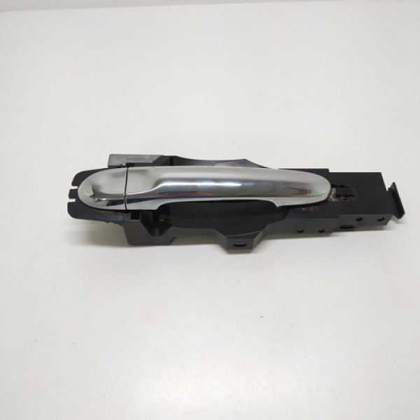 Maçaneta Externa Dianteira Direita Versa 2012 A 2015