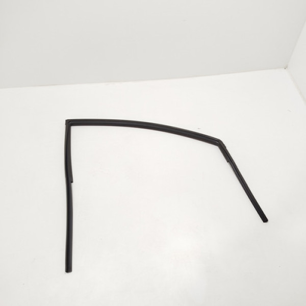 Canaleta Vidro Traseiro Esquerdo Captiva 2008 A 2010