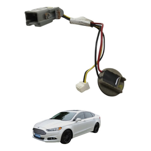 Chicote Lanterna Direita Tampa Fusion 2014